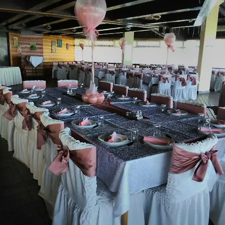 Golubacki Grad 酒店 哥鲁拜克