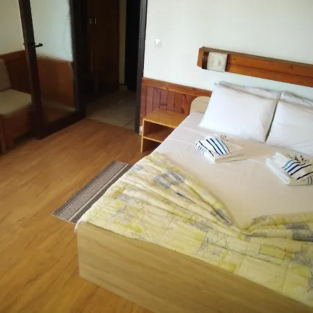 酒店 Golubacki Grad 哥鲁拜克